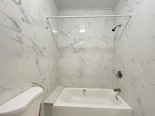 Building Photo - 273 Avenue C