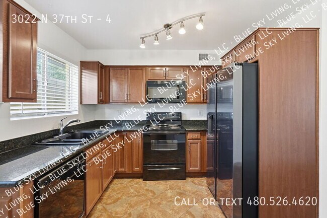 Building Photo - 3022 N 37th St