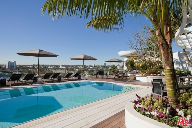 Building Photo - 8500 Burton Wy