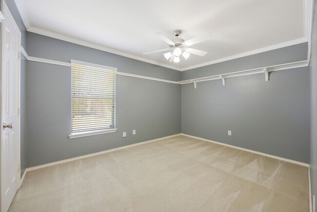 Building Photo - 20602 Naples Terrace Ln