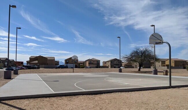 Building Photo - Newly remodeled 4 Bedroom in gated community!