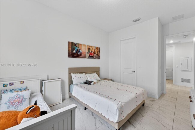 Building Photo - 8267 SW 120th Ter