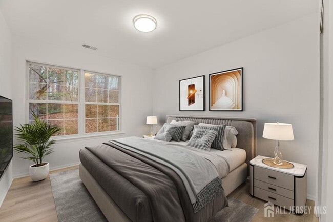 Building Photo - 606 Cypress Ln