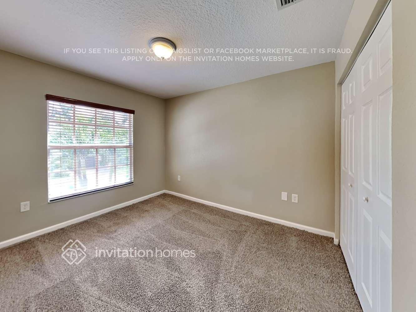 Building Photo - 10441 Yarrow Dr