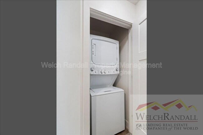 Building Photo - 1177 Shady Brook Ln S