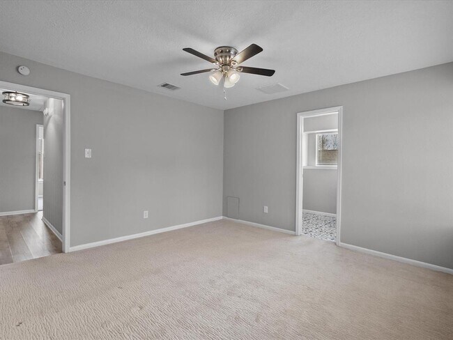 Building Photo - 10919 Kirkbud Ln