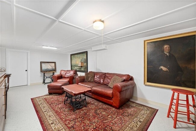 Building Photo - 6 Cliff Ter