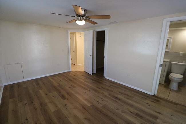 Building Photo - 7825 Birchwood Dr