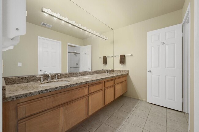 Building Photo - 77717 Cll Las Brisas S