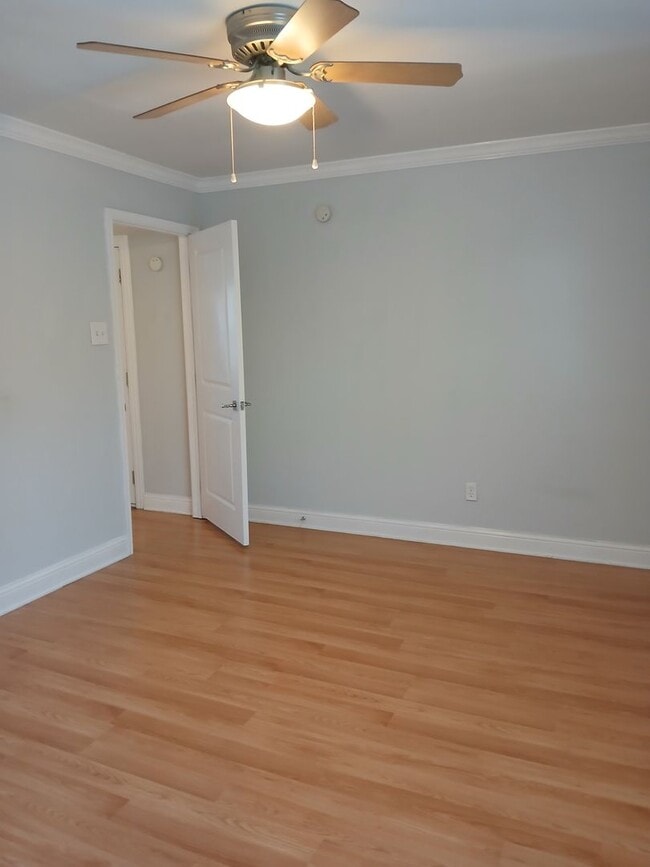 Building Photo - 2nd Floor Condo Near Dallas North Tollway & Keller Springs