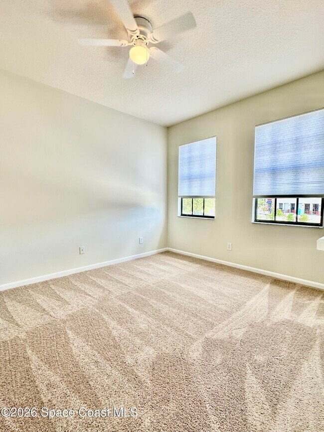 Building Photo - 1310 Lara Cir