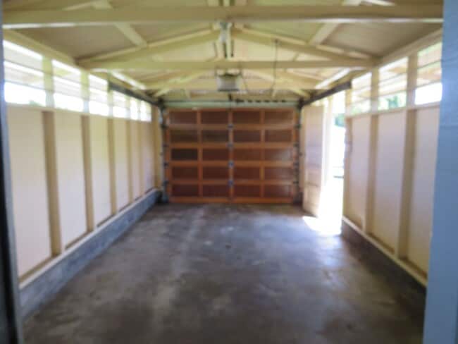Building Photo - 18 Lono St