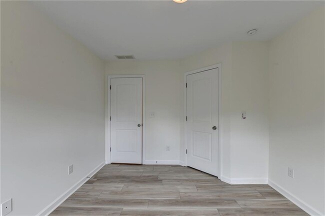 Building Photo - 3332 Twinrose Pl