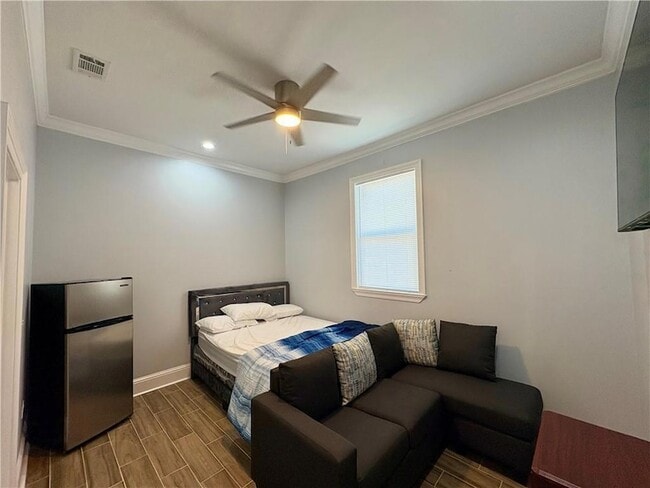 Building Photo - 3103 Cherry St