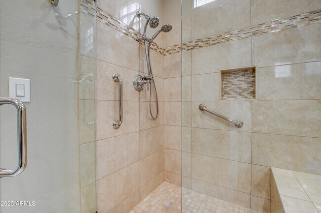 Building Photo - 11923 E Terra Dr
