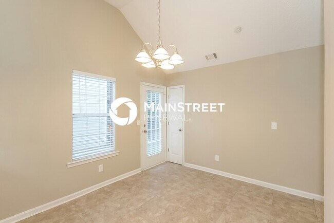 Building Photo - 3 Bedroom Pet-Friendly Home in Decatur, GA...