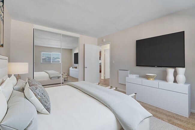 Interior Photo - Kenora Terrace