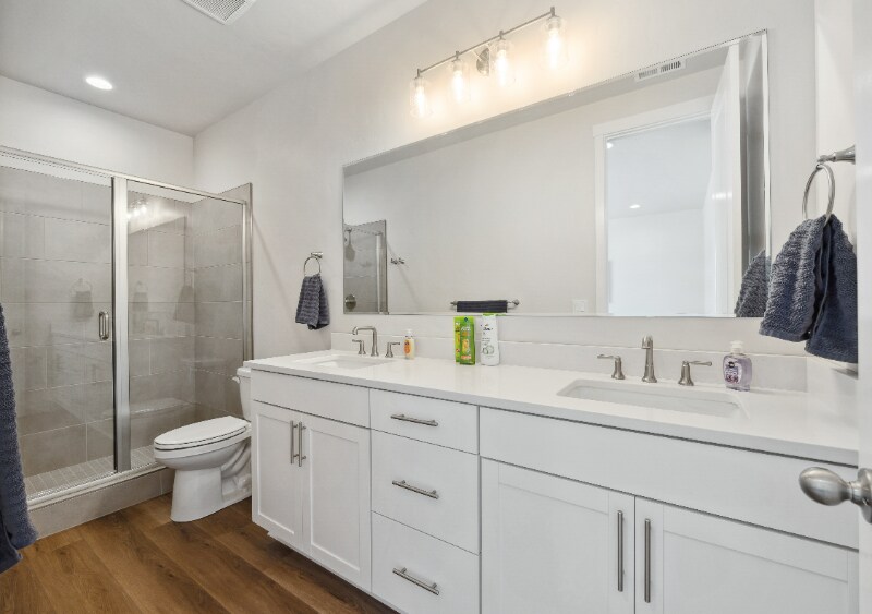 Building Photo - 12467 W Endsley Ln