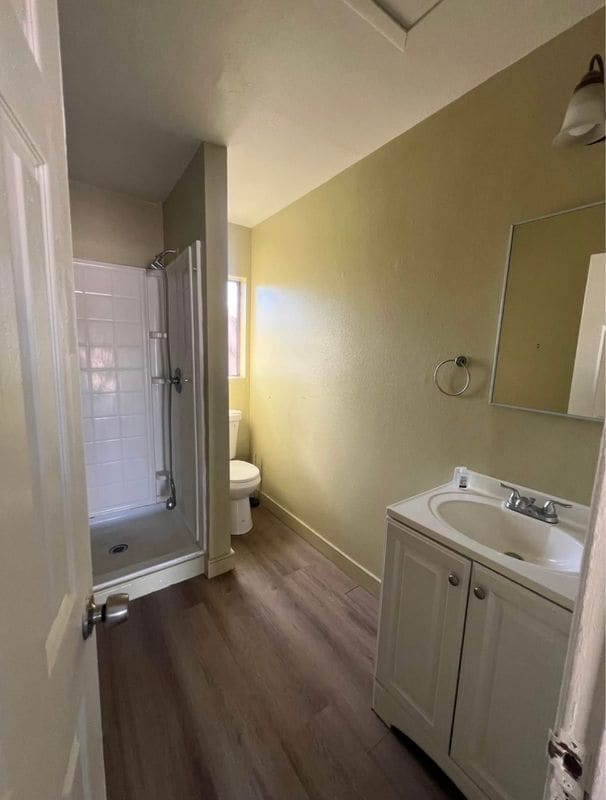 Building Photo - 539 S 5th Ave