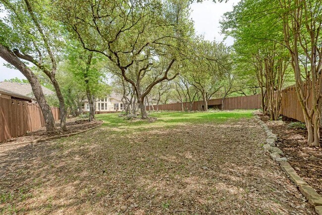 Building Photo - 8105 Endeavor Cir