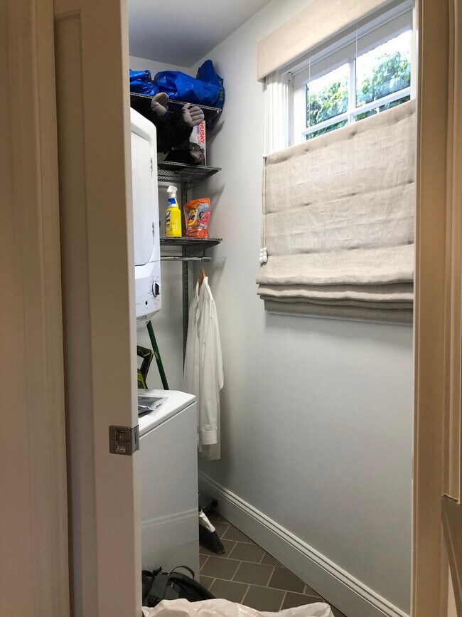 laundry room & storage - 916 Electric Ave