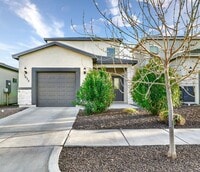 Building Photo - Upper Valley 2 Bedroom 2.5 Bath