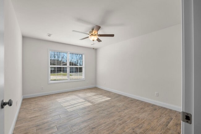 Building Photo - 34/38 Benton Hill