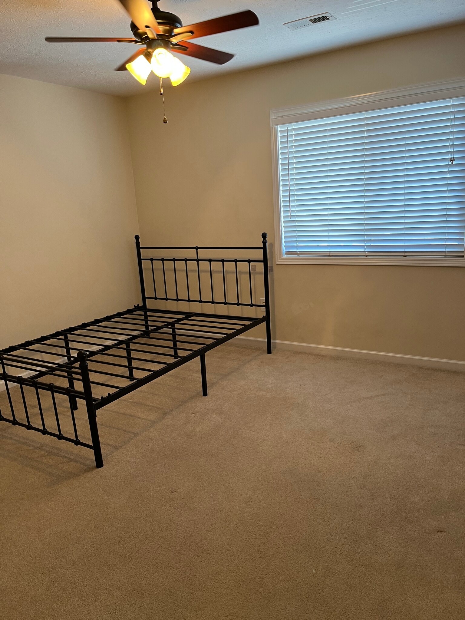 Guest Bedroom - 129 Perkins Pl