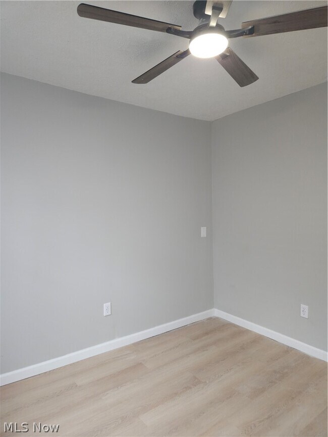 Building Photo - 2430 Talbot St