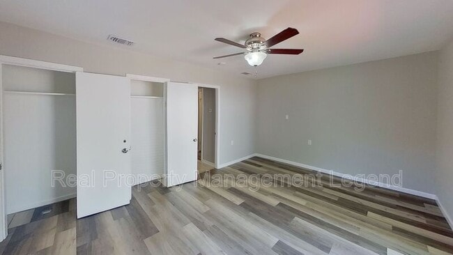 Building Photo - 1107 S Maxey St