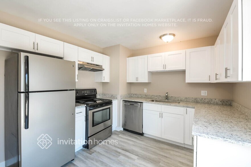Building Photo - 11768 Delaware Ct