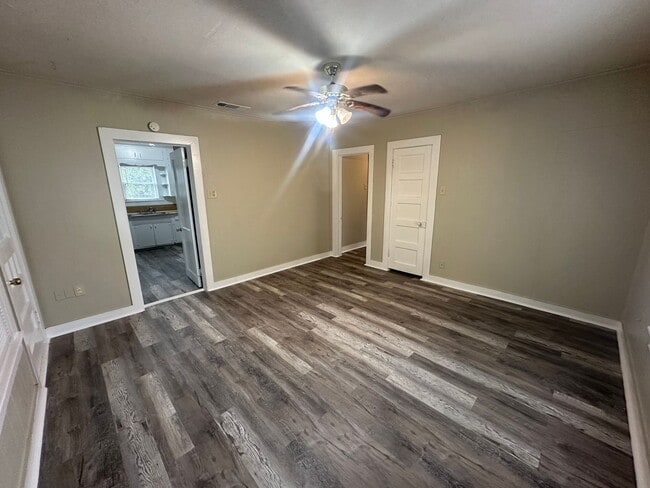Building Photo - 3637 S Lone Star Pkwy