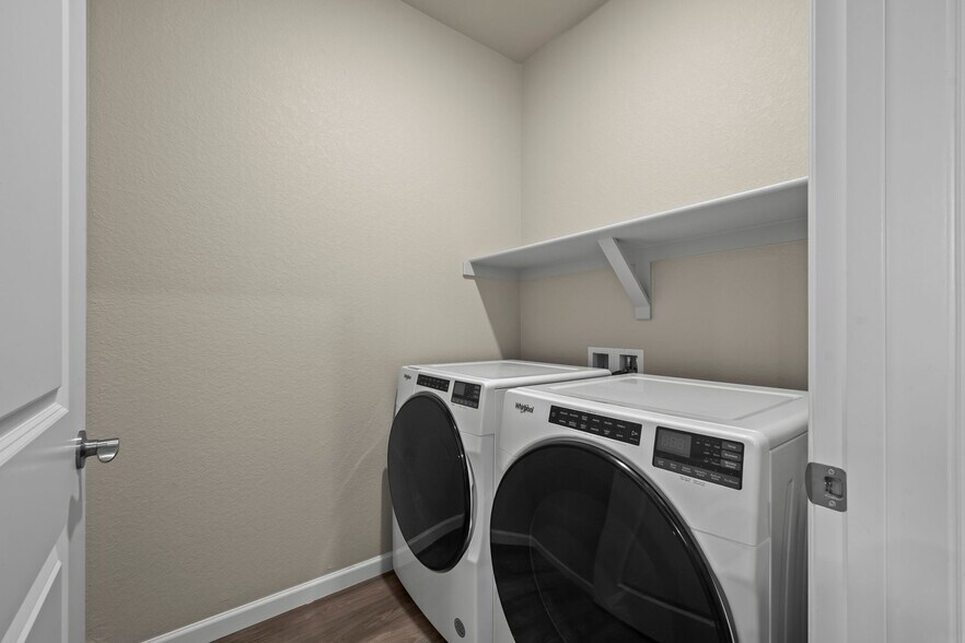 Building Photo - 479 Interlocken Blvd