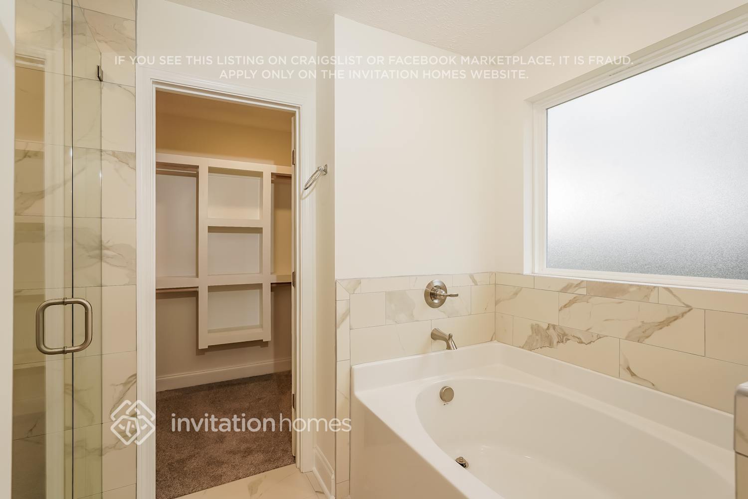 Building Photo - 319 Green Hills Dr