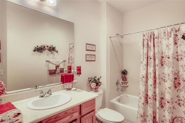 Building Photo - 2211 Waterton Rivers Dr