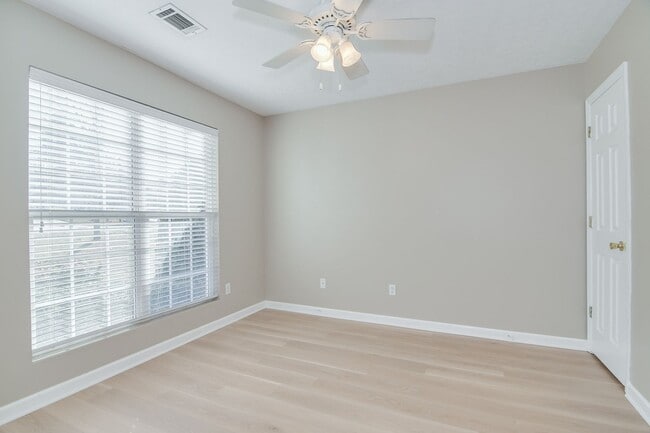 Building Photo - Updated 4 Bedroom in Grovetown