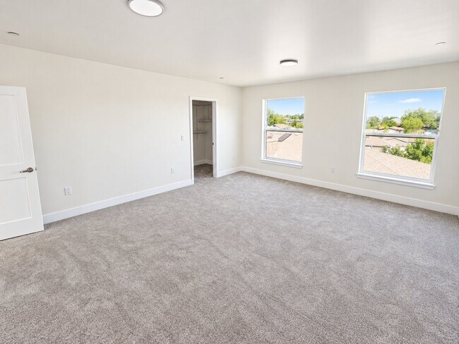 Building Photo - 3576 W 66th Ave