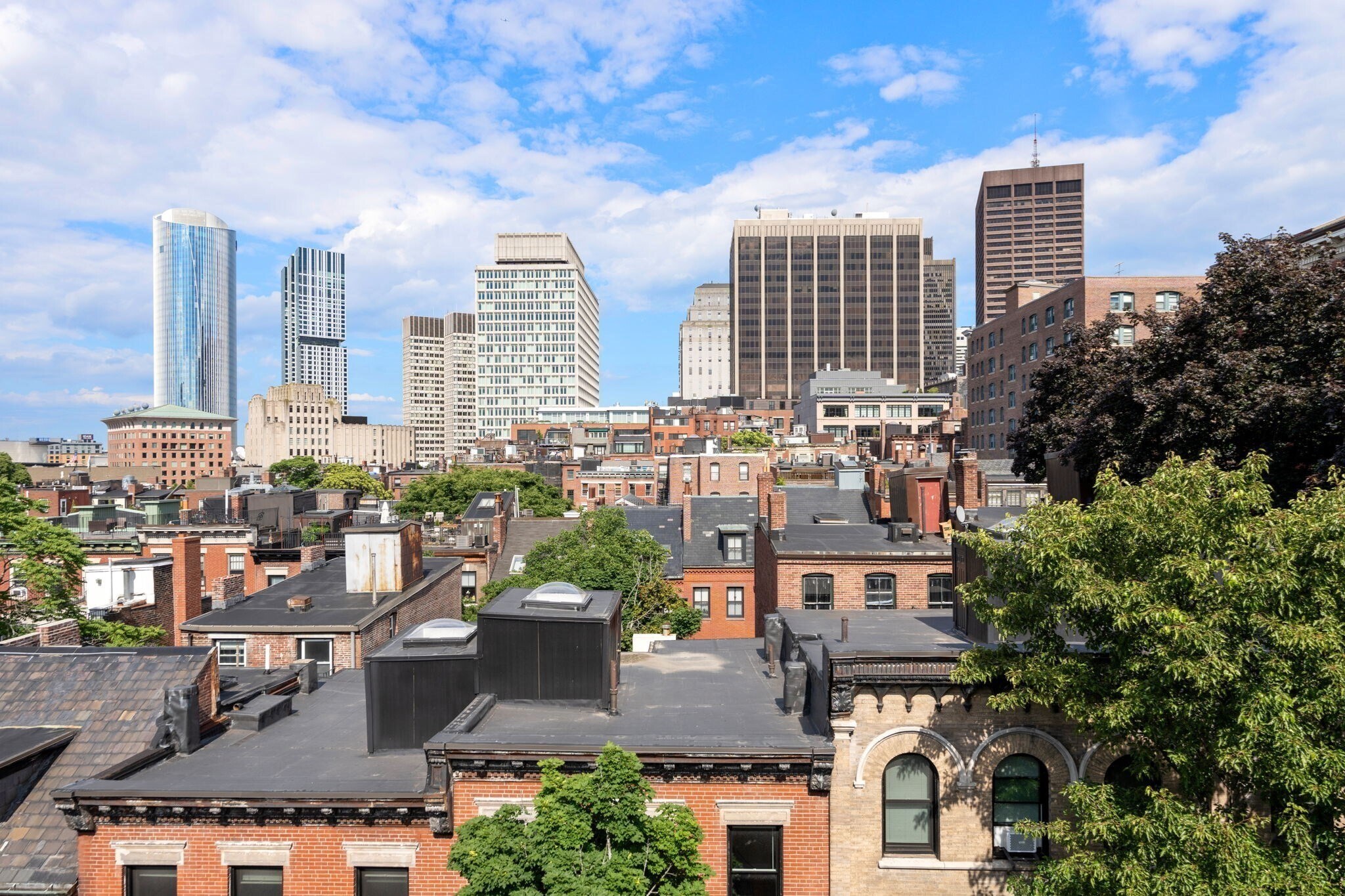 Building Photo - 43 Irving St