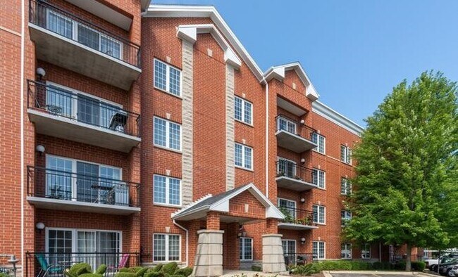 Building Photo - 3501 Wellington Ct