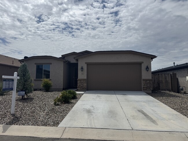 Building Photo - 343 Armitage Way