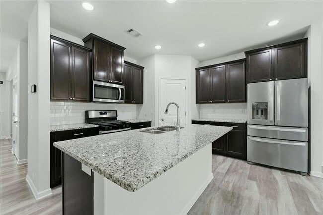 Building Photo - 1900 Azure Grove Ct