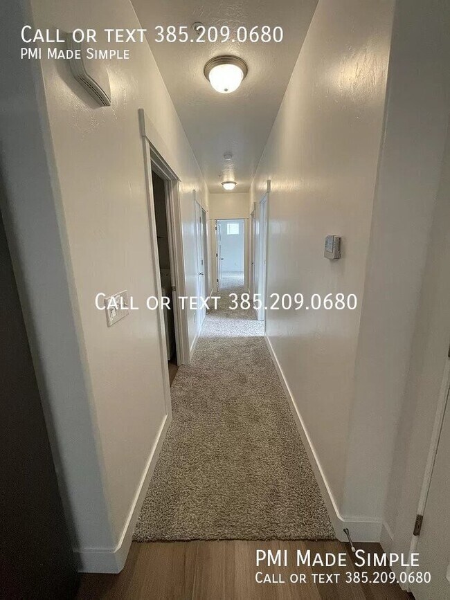 Building Photo - 1834 W Newcastle Ln