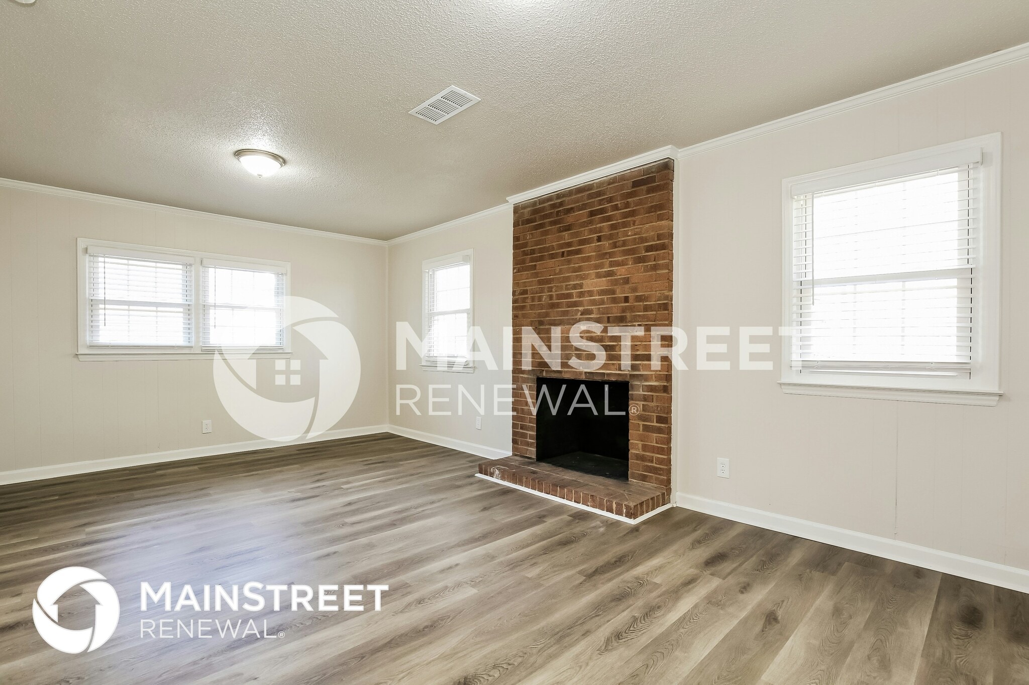 Building Photo - 2 Chaucer Ct