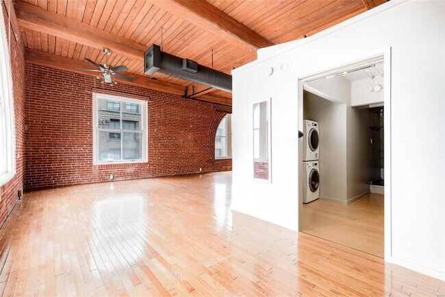 Building Photo - 507 N 13th St