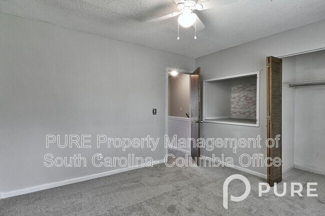 Building Photo - 144 Springwoods Lake Dr