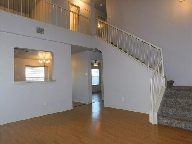 Building Photo - 14813 Falling Stone Ln
