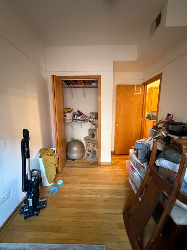 Building Photo - 626 W Patterson Ave