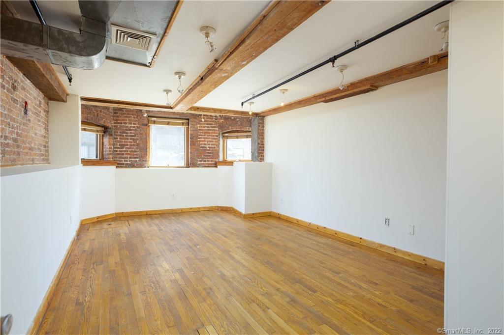 Building Photo - 325 Lafayette St