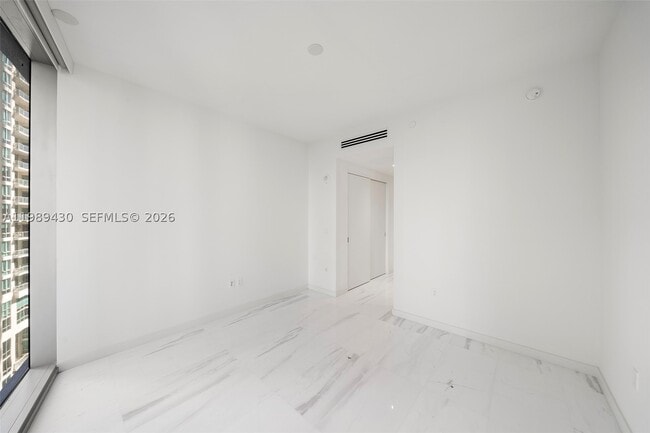 Building Photo - 300 Biscayne Blvd