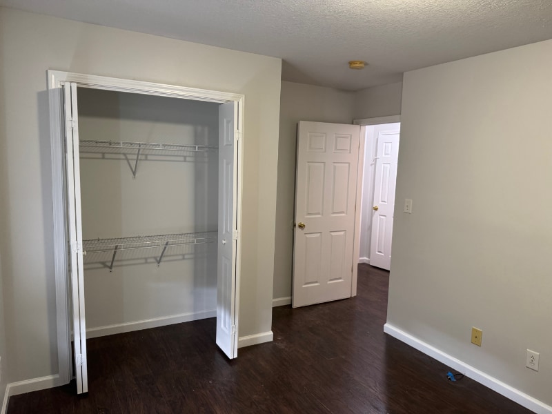 Building Photo - 3120 Clydesdale Dr